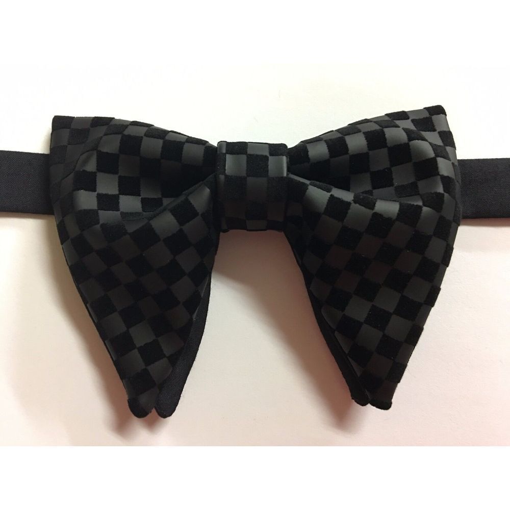 Handmade Black Faux Leather/Velvet Bow tie Vintage style‎ 70`s Bowtie Pretied